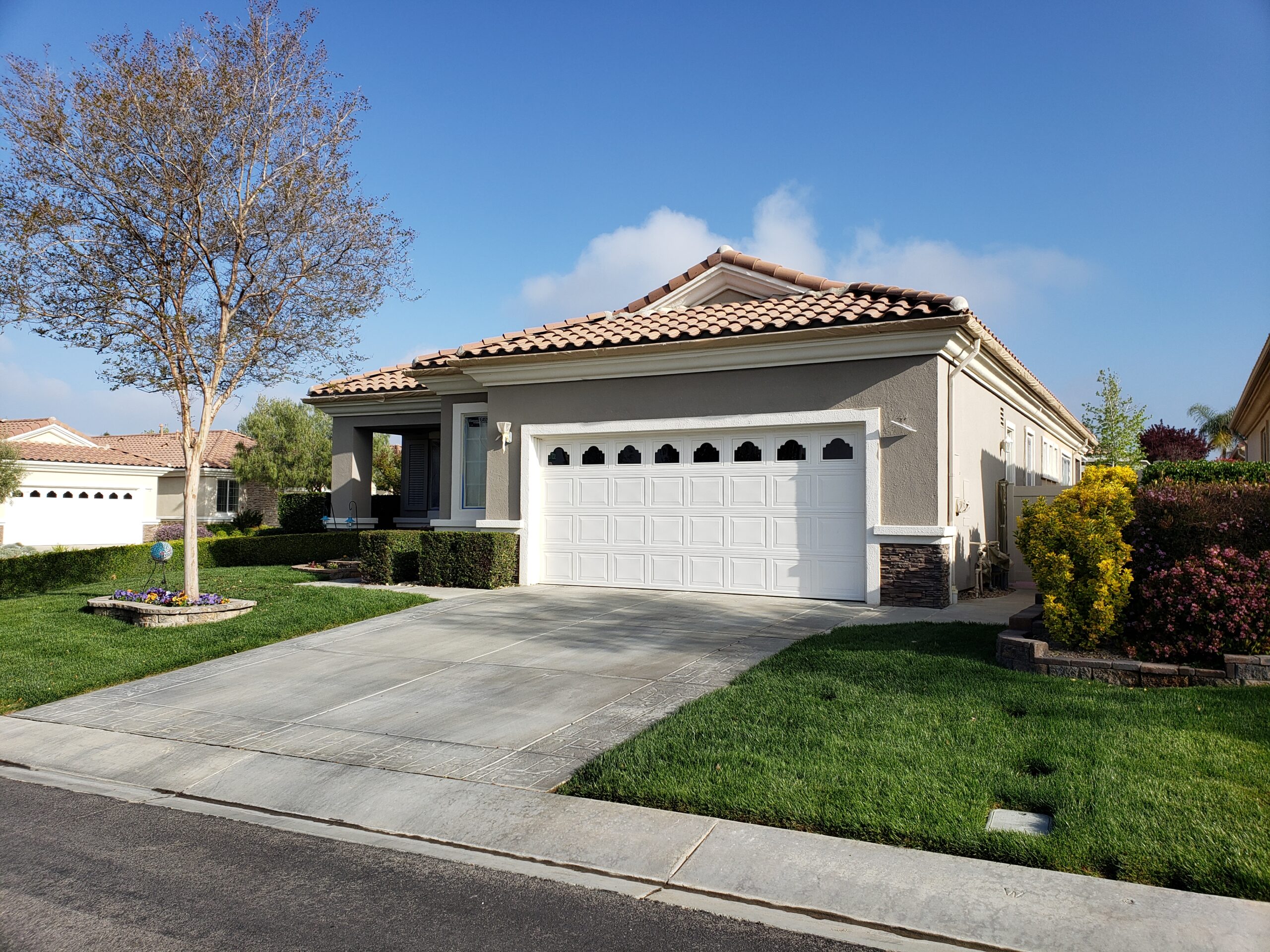 Single-story home in Riverside, CA, with exterior paint by Victory Paints & Services Inc.. Painting services in Riverside, CA.